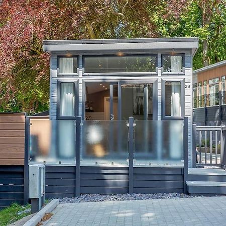 V28 - The Lookout With Hot Tub Bangor (Gwynedd) Exterior foto